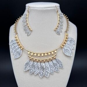 Stella & Dot Asher Necklace Earring Set White Gold Leaf Statement Versatile